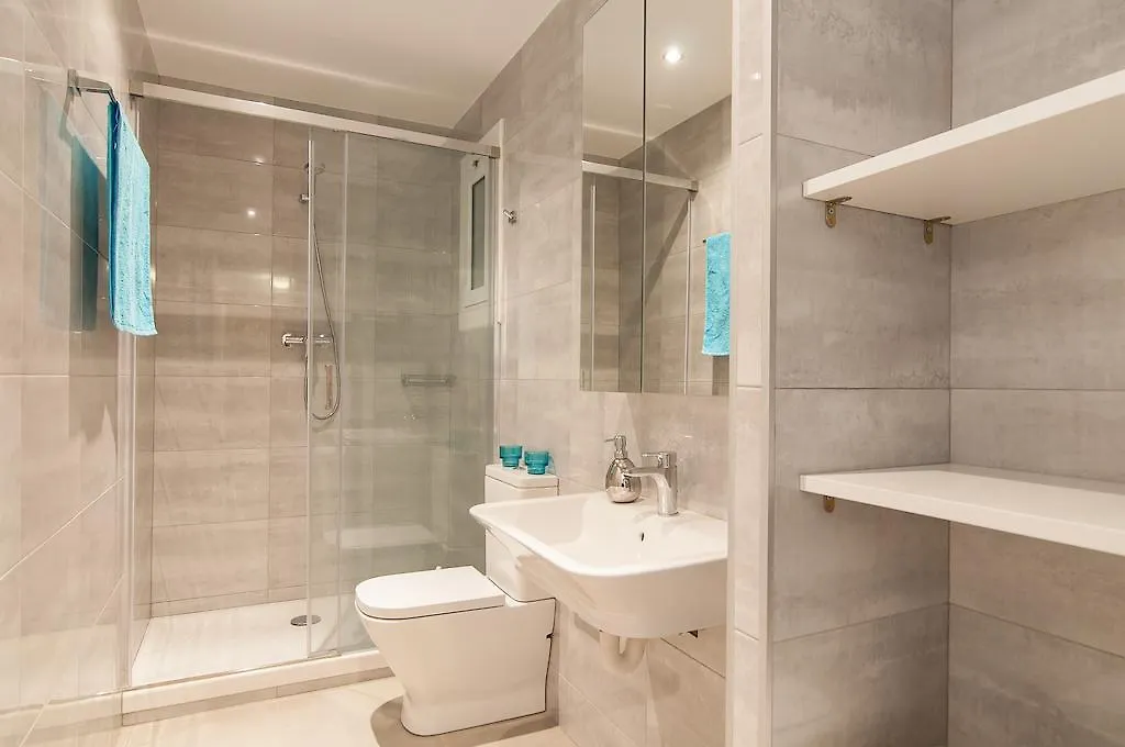 Bbarcelona Apartments Park Gueell Flats 0*, 바르셀로나